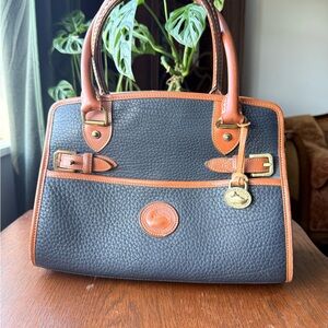 90s vintage Dooney & Bourke Black and Tan purse